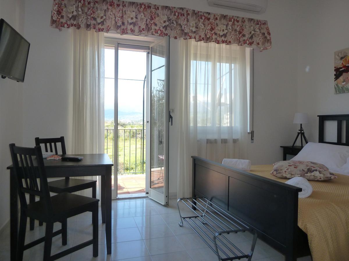 B&B Villa Palici Giardini-Naxos Extérieur photo